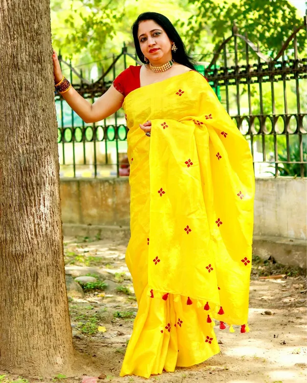 Silkmark_Pure_Tussar_Lively_Embroidered_Yellow_Saree