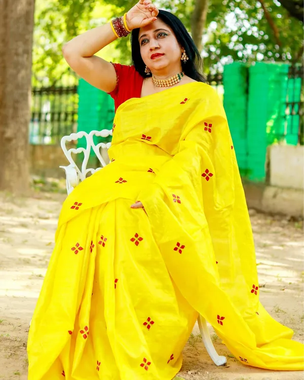 Silkmark_Pure_Tussar_Lively_Embroidered_Yellow_Saree