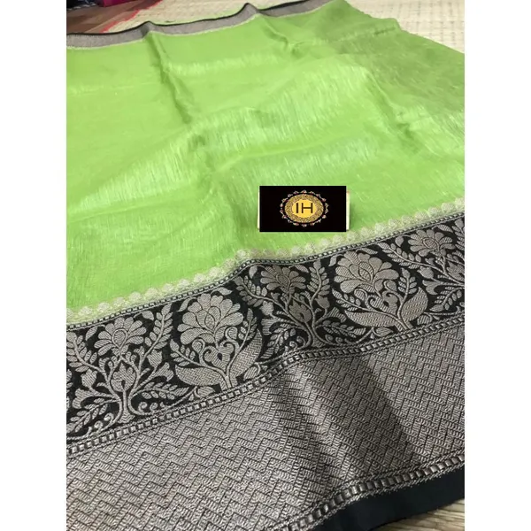 Inspiring_Banarasi_Silk_Linen_Green_Handloom_Saree