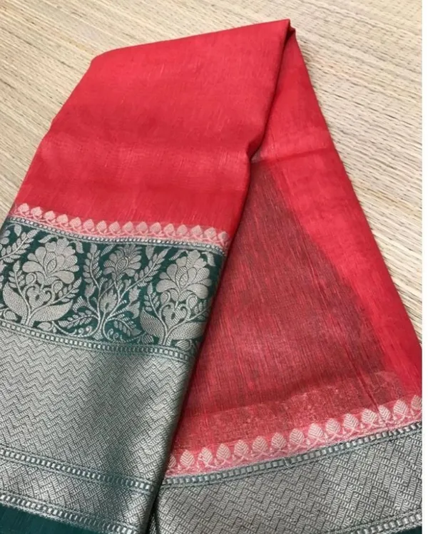 Delicate_Banarasi_Silk_Linen_Red_Handloom_Saree