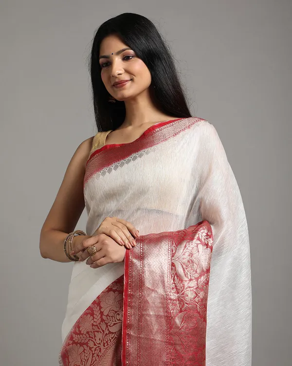 Eclipsing_Banarasi_Silk_Linen_White_Handloom_Saree