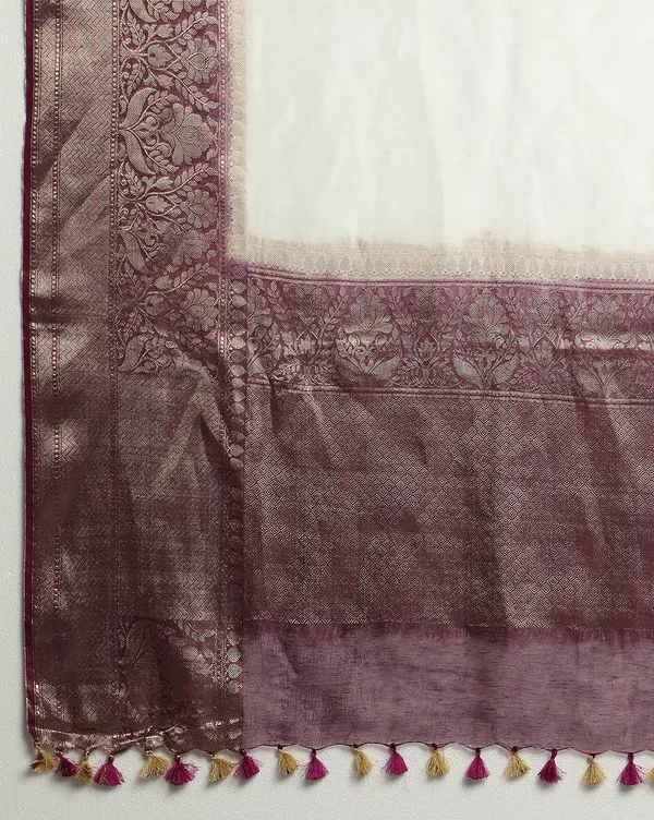 Lustrous_Banarasi_Silk_Linen_White_Handloom_Saree