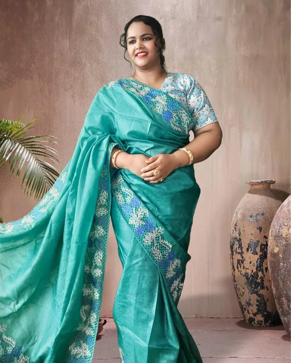 Silkmark_Certified_Bright_Pure_Tussar_Cutwork_Green_Saree