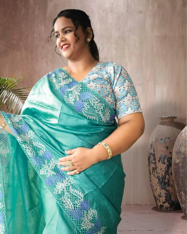 Silkmark_Certified_Bright_Pure_Tussar_Cutwork_Green_Saree