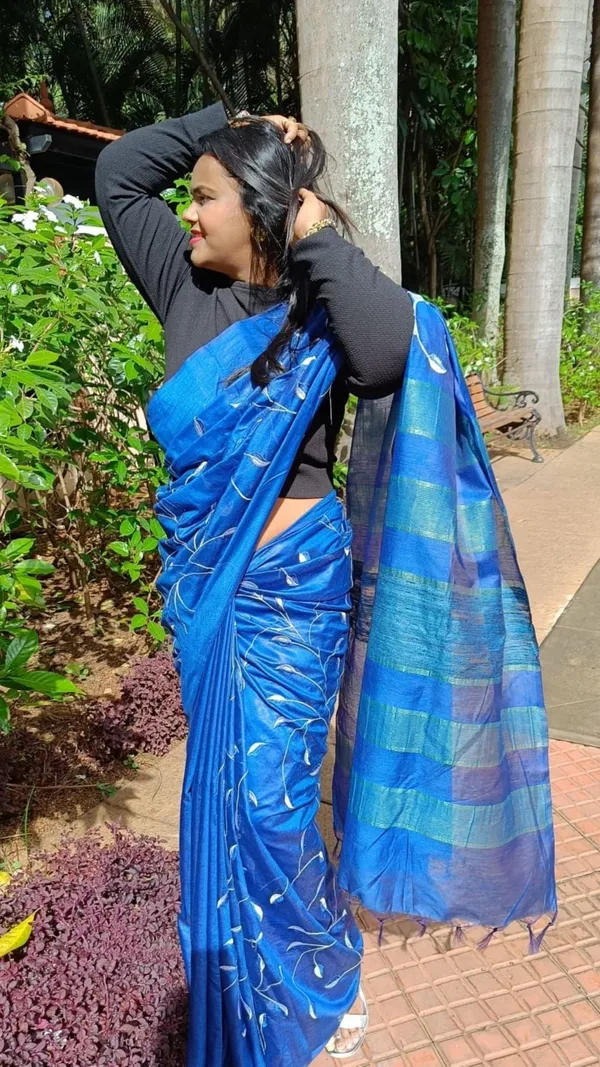 Silkmark_Vibrant_Eri_Tussar_Silk_Embroidered_Blue_Saree