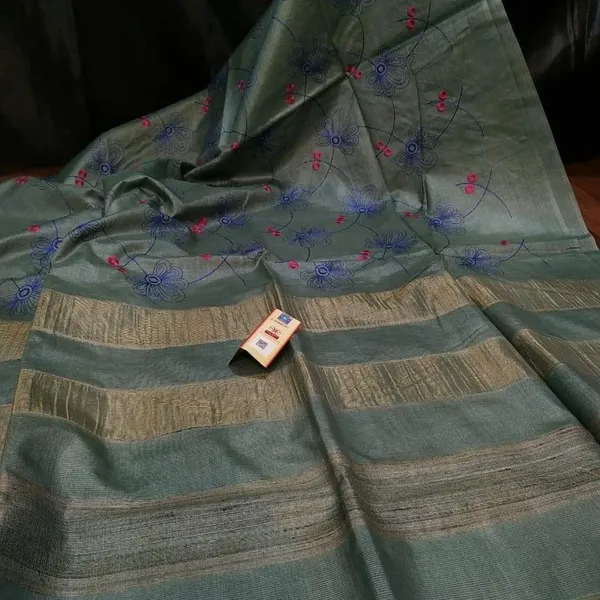 Silkmark_Melodic_Eri_Tussar_Silk_Embroidered_Bottle_Gray_Saree