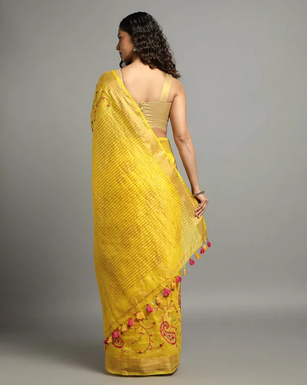 Captivating_Silk_Linen_Embroidered_Mustard_Saree