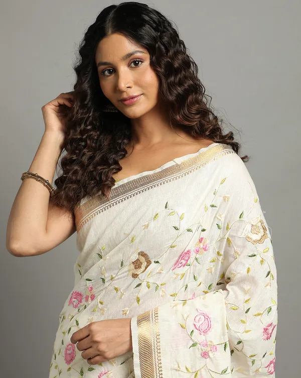 Luminous_Silk_Linen_Embroidered_Off_White_Saree