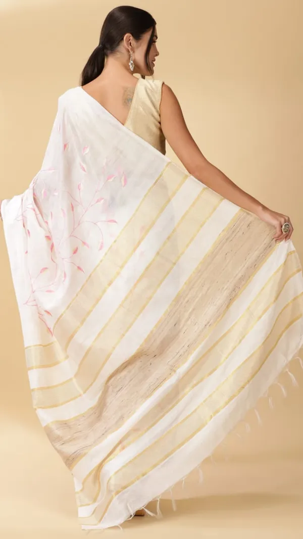 Silkmark_Unique_Eri_Tussar_Silk_Embroidered_White_Saree