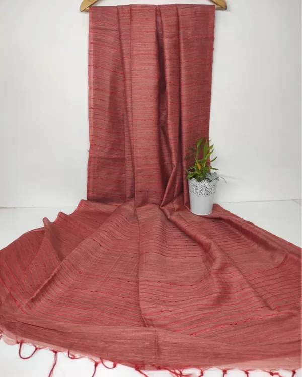Fanciful_Bansbara_Tussar_Silk_Handloom_Red_Saree