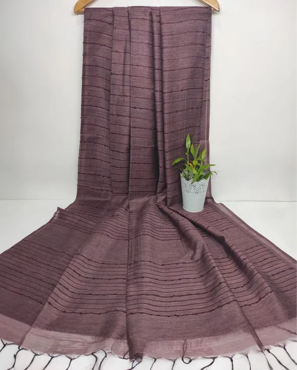 Enchanting_Bansbara_Tussar_Silk_Handloom_Wine_Saree