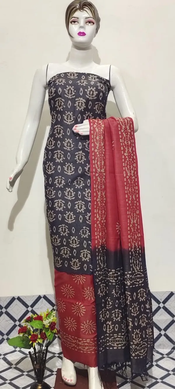 Striking_Khadi_Cotton_Wax_Batik_Hand_Dyed_Gray_Suit