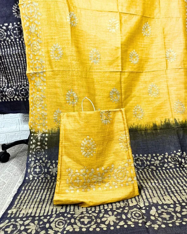 Intriguing_Khadi_Cotton_Wax_Batik_Hand_Dyed_Black_Suit