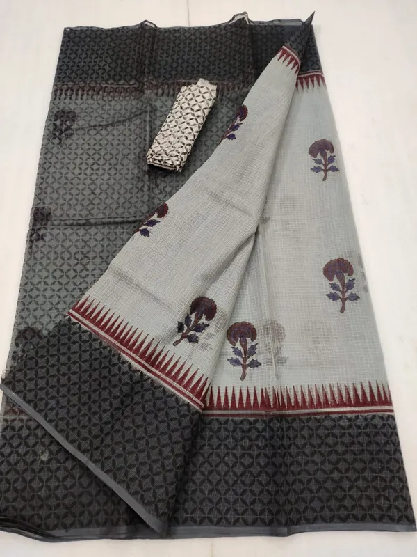 Artistic_Kota_Doria_Blockprinted_Black_&_White_Saree