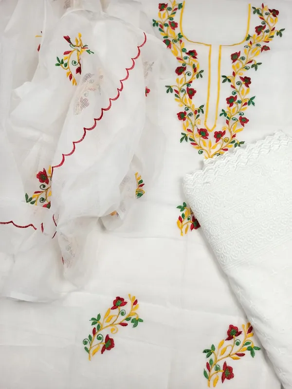 Embroidered_Bold_Kota_Doria_White_Suit_(Top+Bottom+Dupatta)