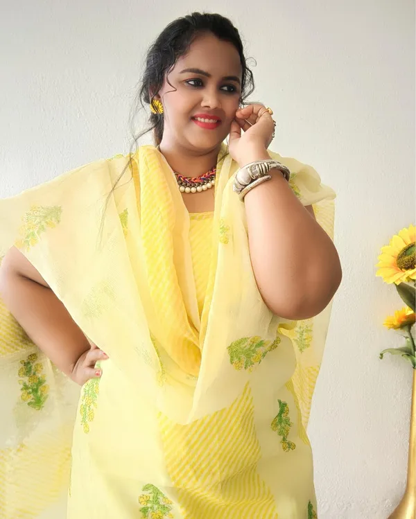Textured_Kota_Doria_Yellow_Suit_Handblock_Print