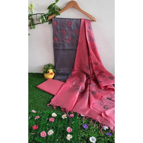 Katan_Silk_Embroidered_Gray_&_Pink_Suit