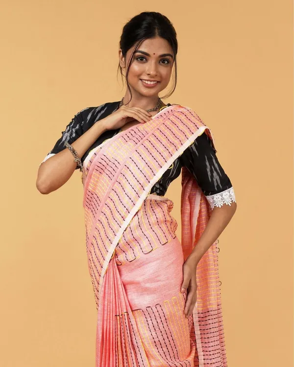 Whispering_Pure_Linen_Kantha_Work_Peach_Saree