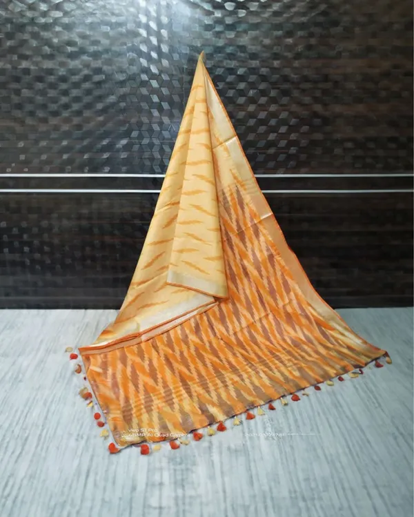 Vibrant_Ikkat_Slub_Linen_Handloom_Orange_Saree