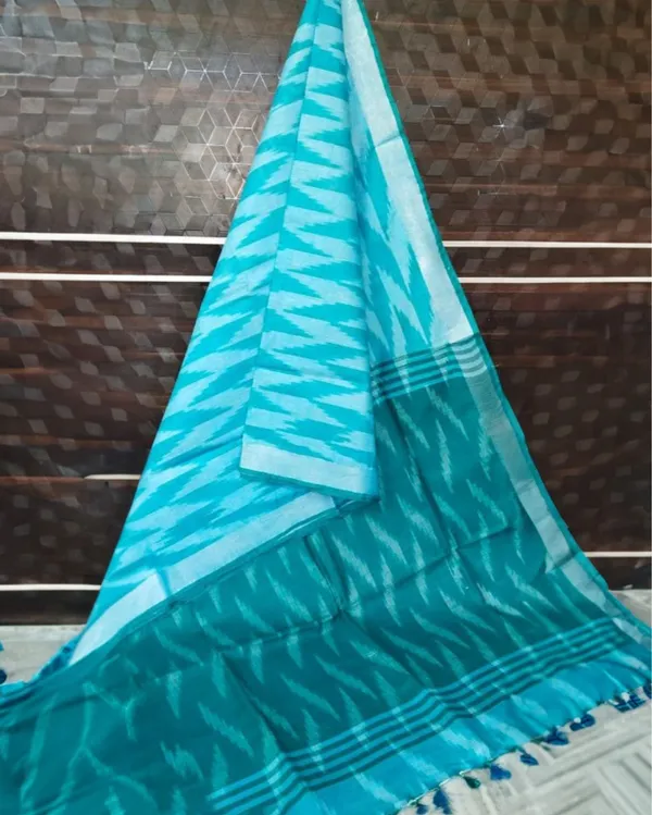 Effulgent_Ikkat_Slub_Linen_Handloom_Blue_Saree