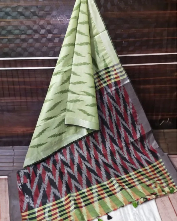 Fresh_Ikkat_Slub_Linen_Handloom_Green_Saree