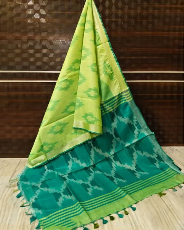 Splendid_Ikkat_Slub_Linen_Handloom_Green_Saree