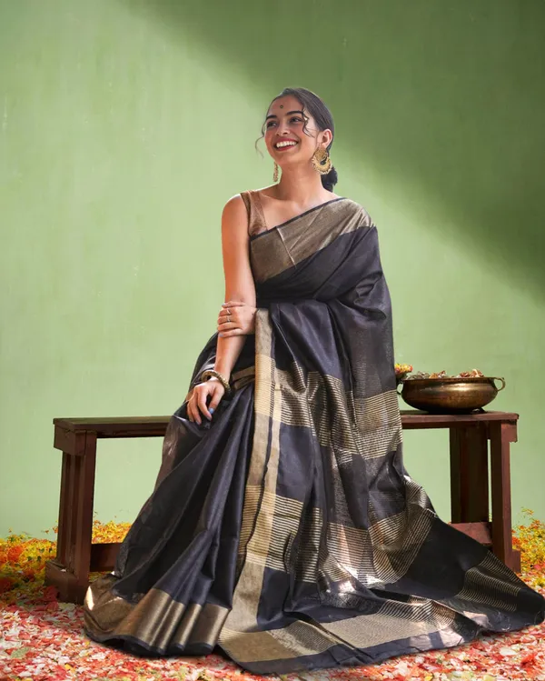 Sparkling_Handloom_Jayashree_Silk_Saree_Black
