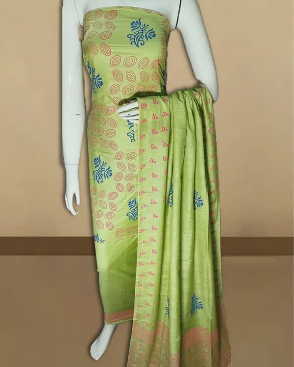 Katan_Silk_Hypnotic_Blockprint_Green_Suit