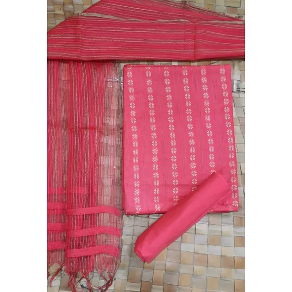 Katan_Silk_Dynamic_Handcrafted_Pink_Suit