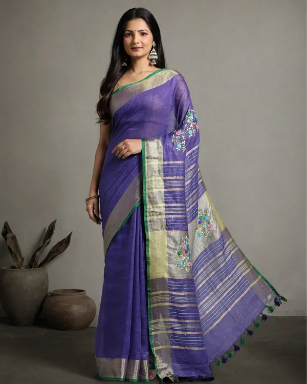 Captivating_Pure_Linen_Floral_Embroidered_Purple_Saree