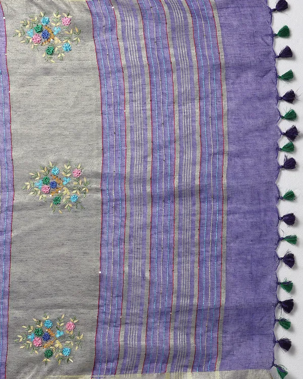 Captivating_Pure_Linen_Floral_Embroidered_Purple_Saree