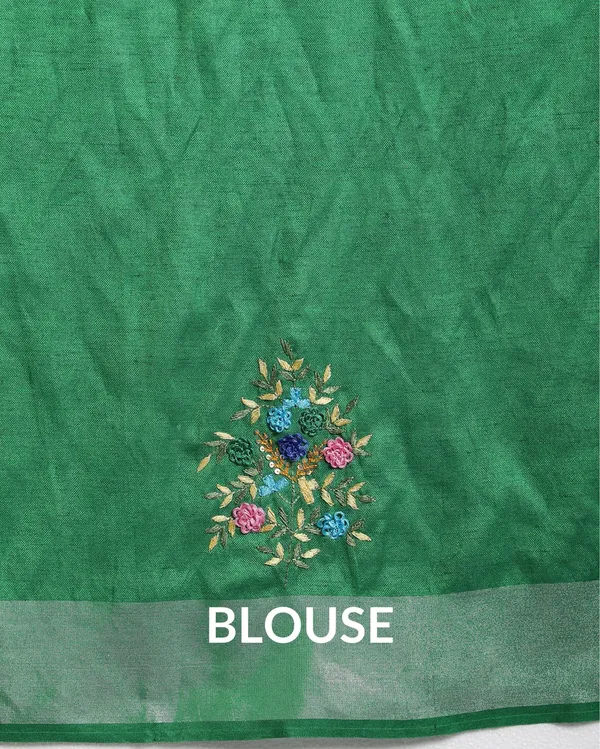 Captivating_Pure_Linen_Floral_Embroidered_Purple_Saree
