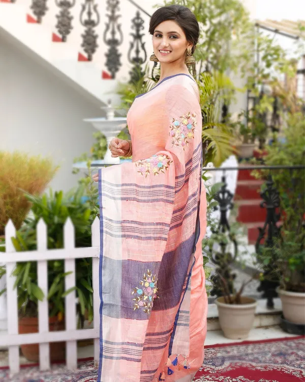 Decorous_Pure_Linen_Floral_Embroidered_Peach_Saree