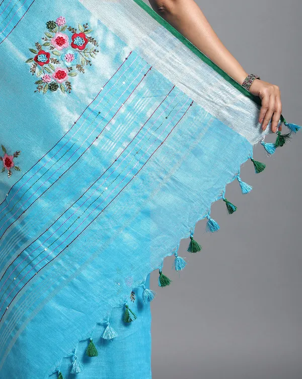 Decorous_Pure_Linen_Floral_Embroidered_Blue_Saree