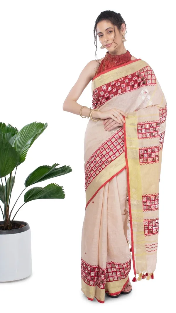 Misty_Pure_Linen_Hand_Cutwork_Design_Red_Saree