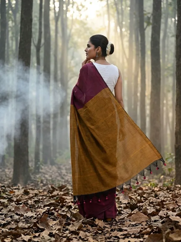 Earthloom_Handdyed_Khadi_Cotton_Saree_Burgundy