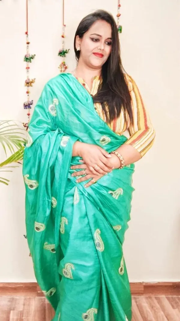Silkmark_Pure_Tussar_Beaming_Embroidered_Saree_Green