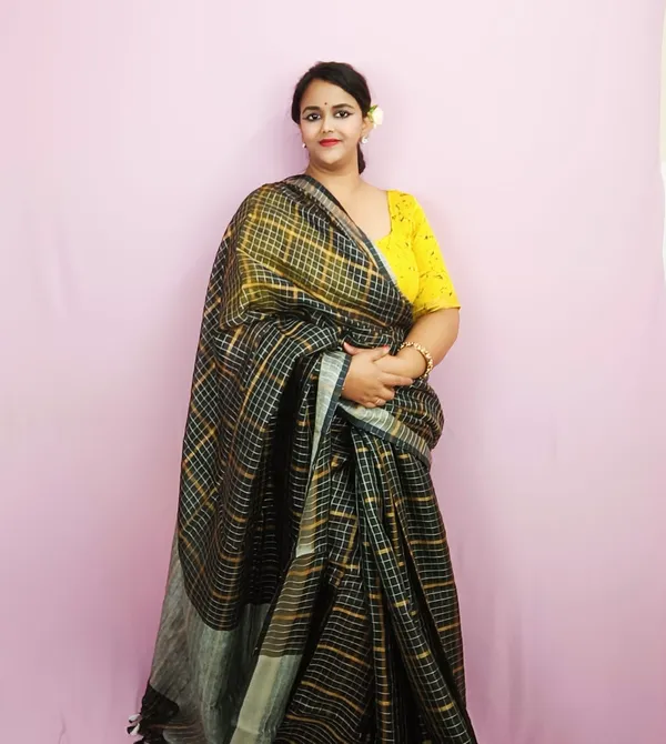 Pure_Linen_Check_Design_Handloom_Jet_Black_Saree