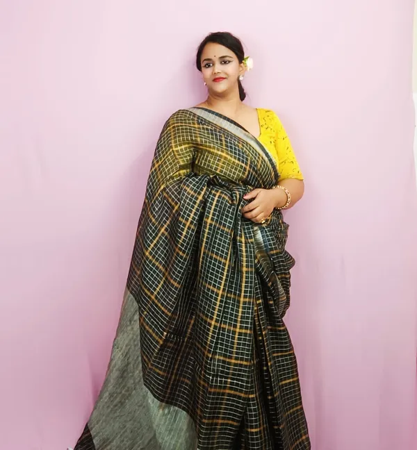 Pure_Linen_Check_Design_Handloom_Jet_Black_Saree