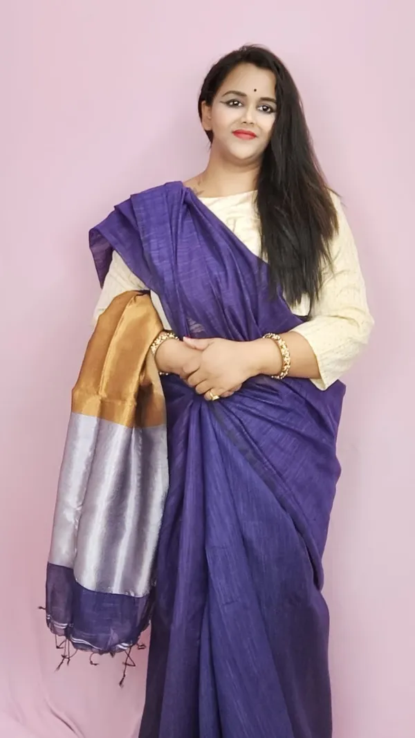 Dazzling_Silk_Linen_Handdyed_Blue_Contrast_Pallu_Saree