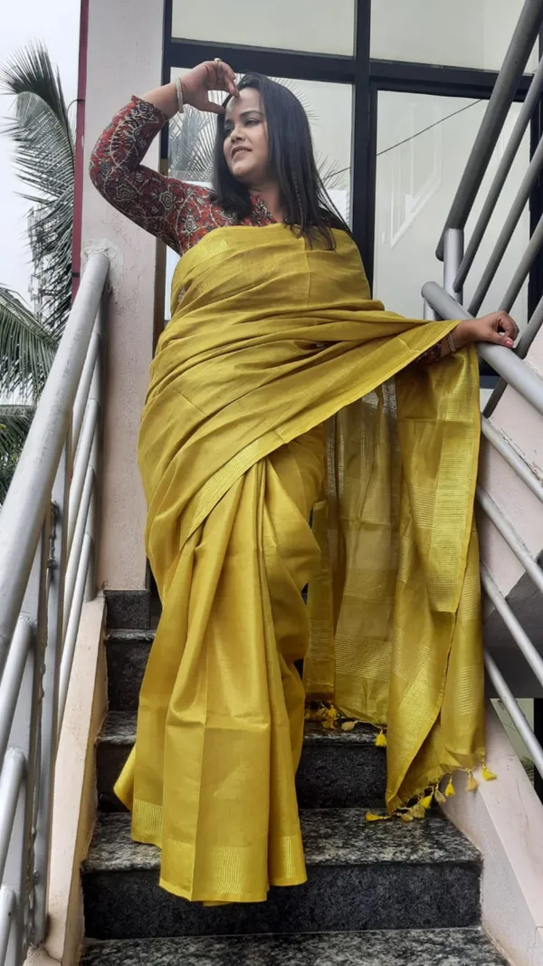 Pastoral_Pure_Tissue_Linen_Handdyed_Saree_Golden