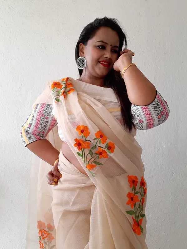 Rustic_Kota_Doria_Pure_Cotton_Floral_Embroidery_Saree_Brown