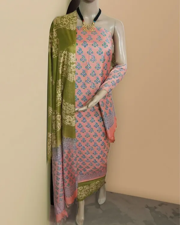 Katan_Silk_Adorable_Blockprint_Pink_Suit