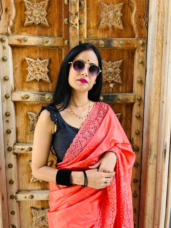Silkmark_Certified_Vivid_Pure_Tussar_Cutwork_Red_Saree