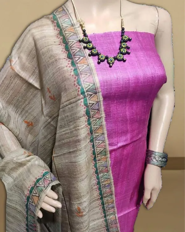 Silkmark_Tussar_Beige_Madhubani_Modern_Dupatta_&_Violet_Top