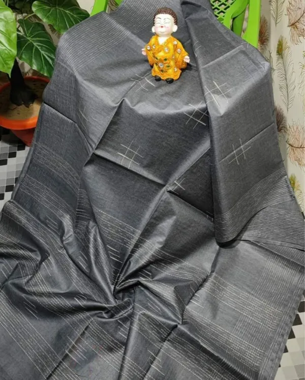 Katan_Gray_Silk_Saree_Handcrafted