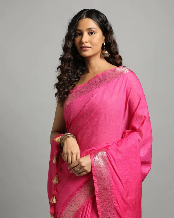 Fascinating_Banarasi_Silk_Linen_Pink_Handloom_Saree