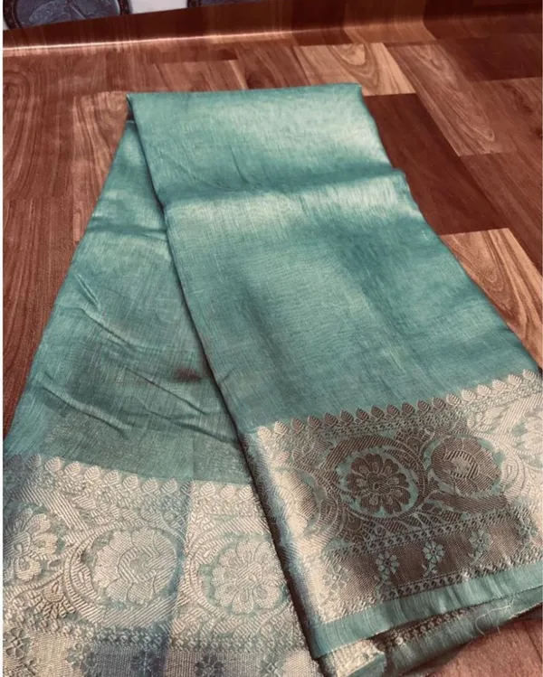 Resplendent_Banarasi_Silk_Linen_Green_Handloom_Saree
