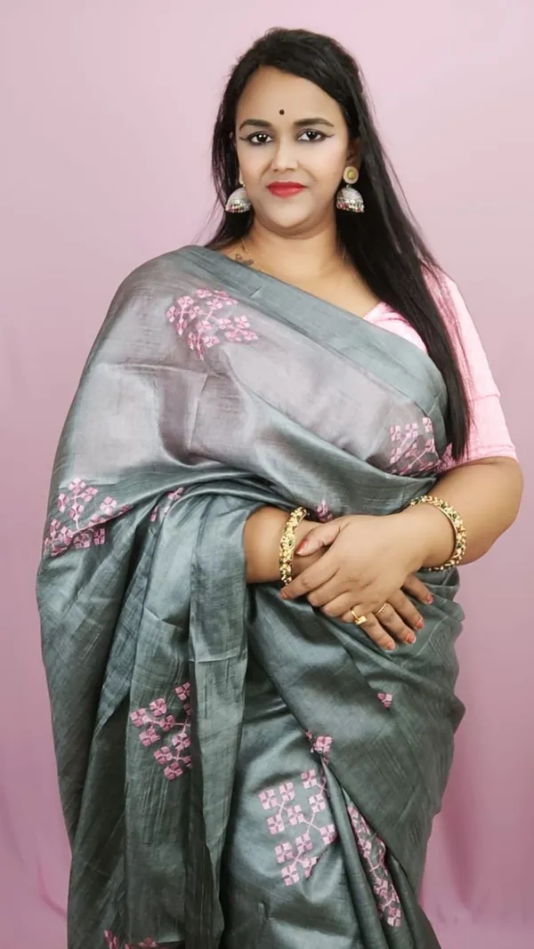 Silkmark_Pure_Tussar_Modern_Embroidered_Gray_Saree