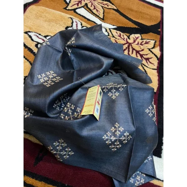 Silkmark_Pure_Tussar_Poised_Embroidered_Blue_Saree